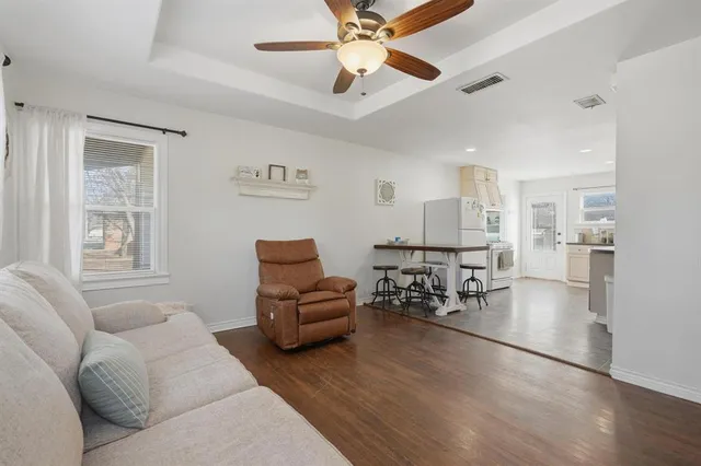 $130,000 | 725 South Willis Street, Abilene, TX 79605