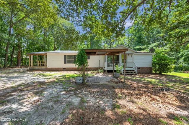 $189,000 | 2092 John Henry Store Road, Currie, NC 28435