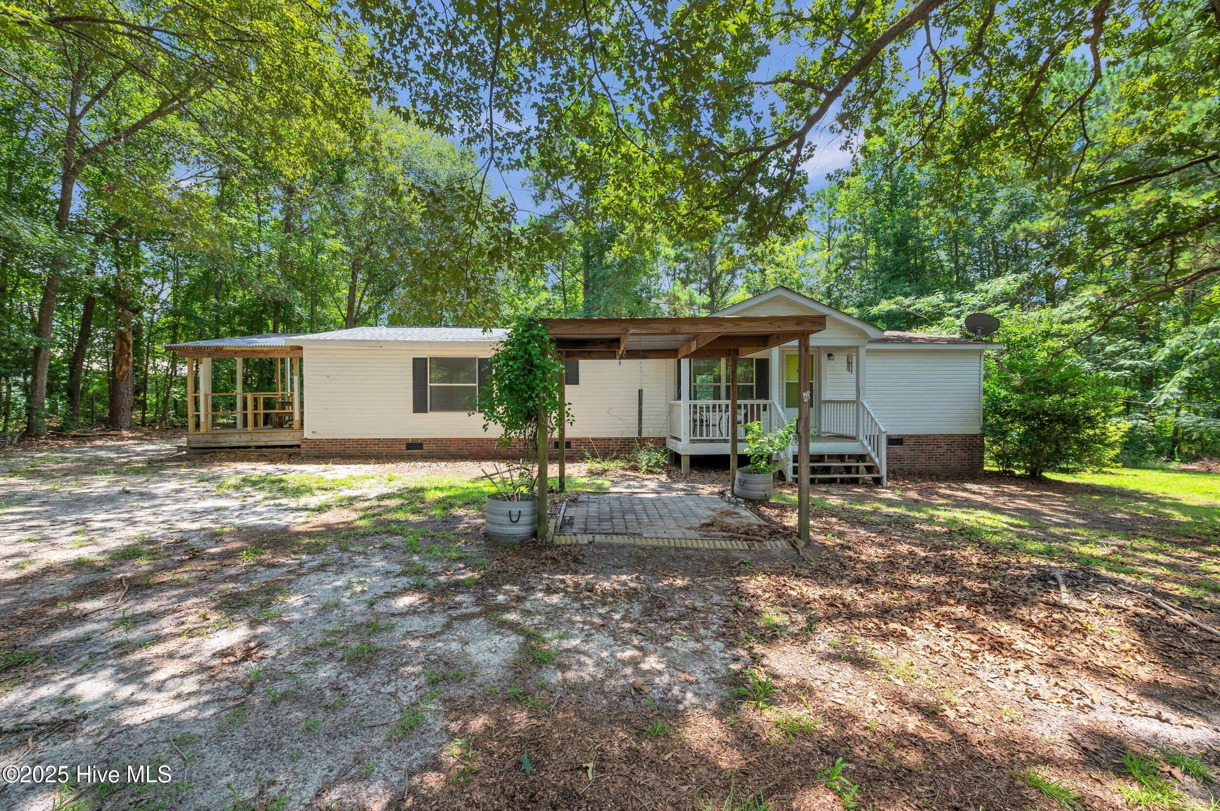 1_2092 john henry store rd-00001