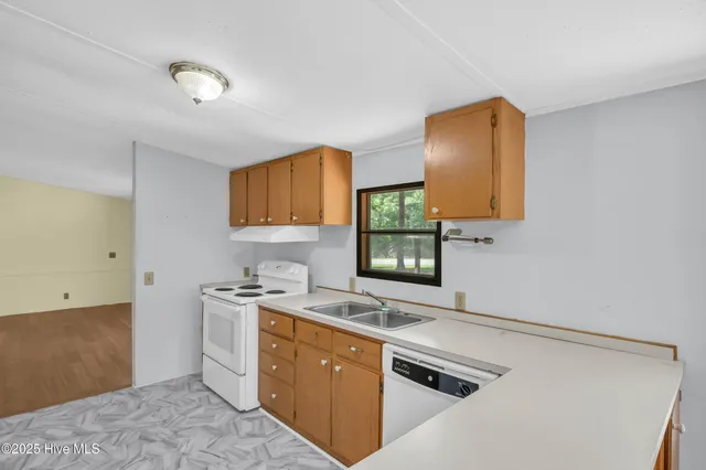 $189,000 | 2092 John Henry Store Road, Currie, NC 28435