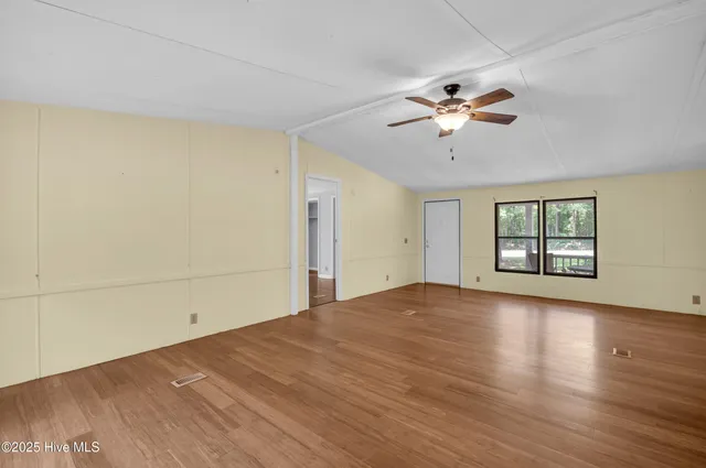 $189,000 | 2092 John Henry Store Road, Currie, NC 28435