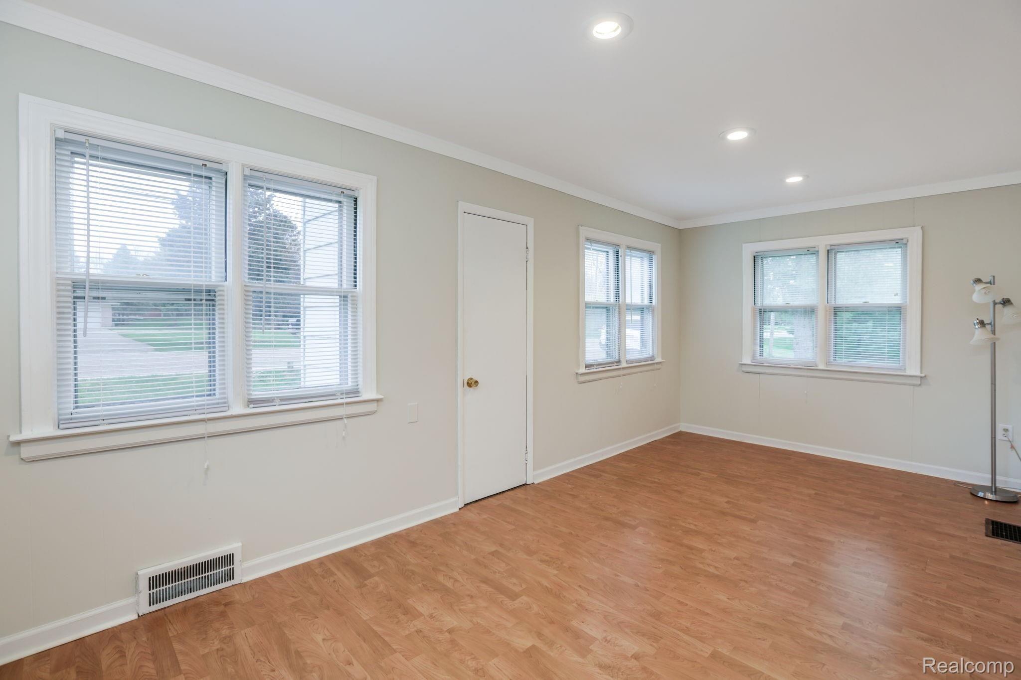3808 Morgan Road Lake Orion, MI 48359 - Photo 22 of 25 Bedroom