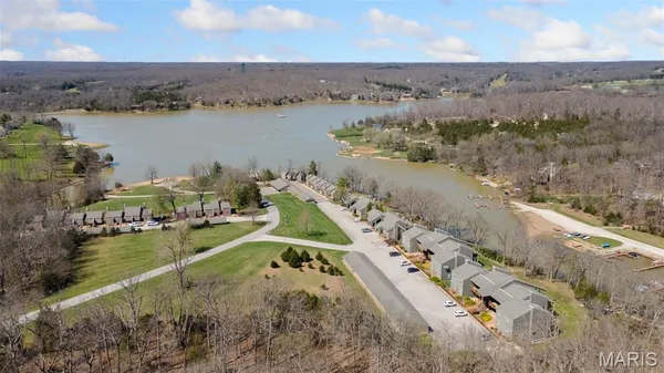 $319,000 | 152 Geneva Cove Drive, Innsbrook, MO 63390