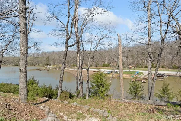 $319,000 | 152 Geneva Cove Drive, Innsbrook, MO 63390