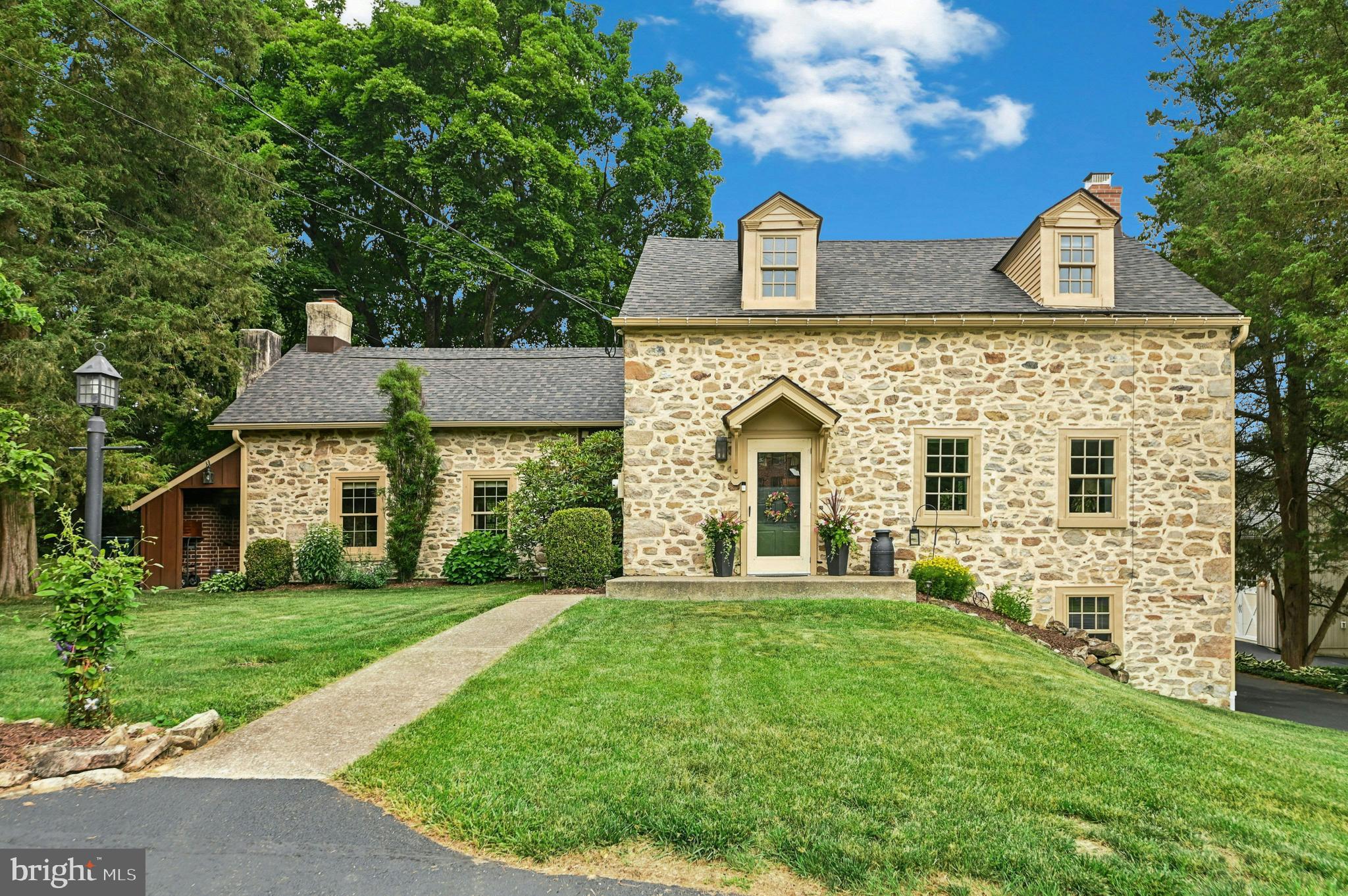 4925 Mill Road Emmaus, PA 18049 - Photo 1 of 32