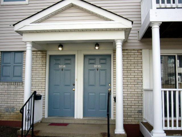 9114 Eager Road St. Louis, MO 63144 - Photo 1 of 26 Gallery Image 1