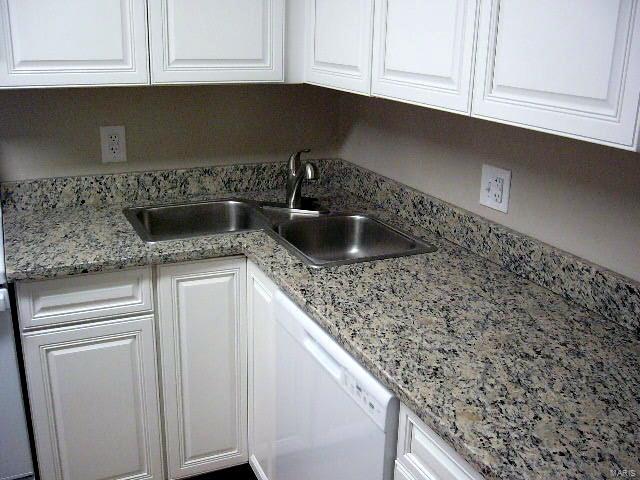 9114 Eager Road St. Louis, MO 63144 - Photo 11 of 26 Gallery Image 11