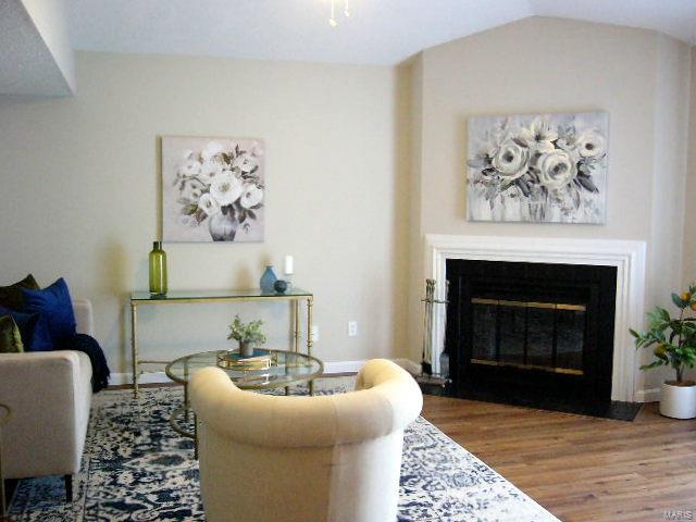 9114 Eager Road St. Louis, MO 63144 - Photo 5 of 26 Gallery Image 5