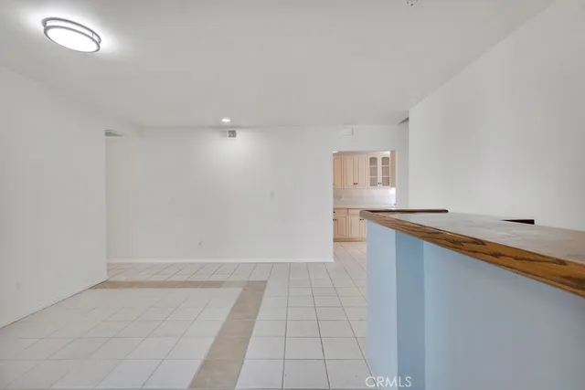 $7,750 | 3953 Bon Homme Road, Calabasas, CA 91302