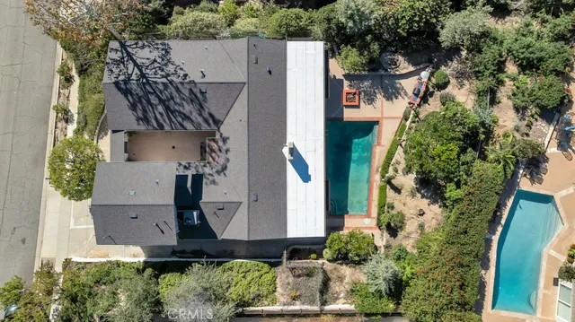 $7,750 | 3953 Bon Homme Road, Calabasas, CA 91302