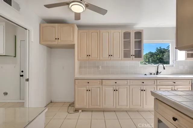 $7,750 | 3953 Bon Homme Road, Calabasas, CA 91302