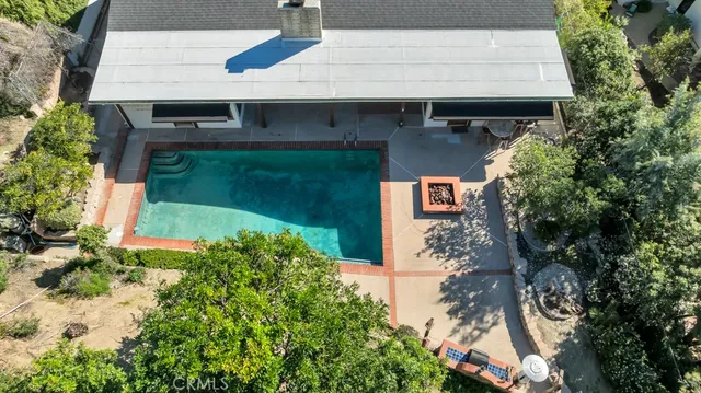 $7,750 | 3953 Bon Homme Road, Calabasas, CA 91302