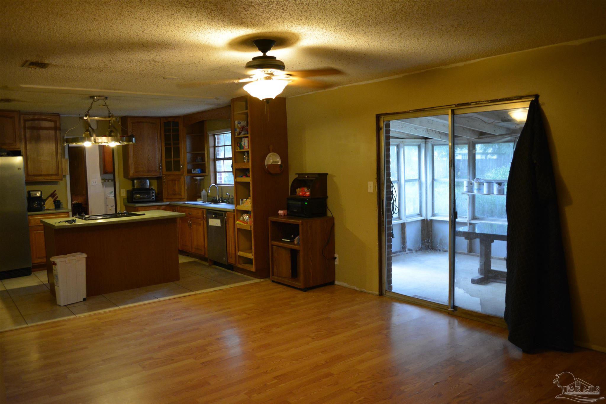5564 Rowell Road Milton, FL 32583 - Photo 11 of 30 Gallery Image 11