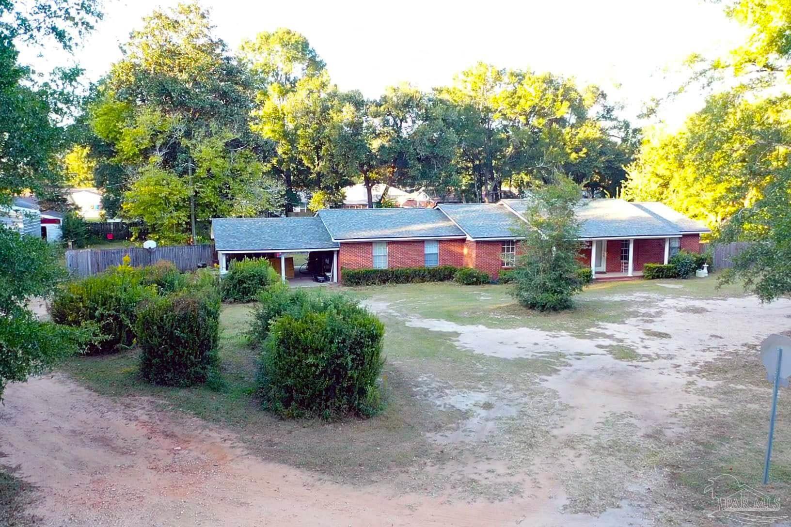 5564 Rowell Road Milton, FL 32583 - Photo 4 of 30 Gallery Image 4