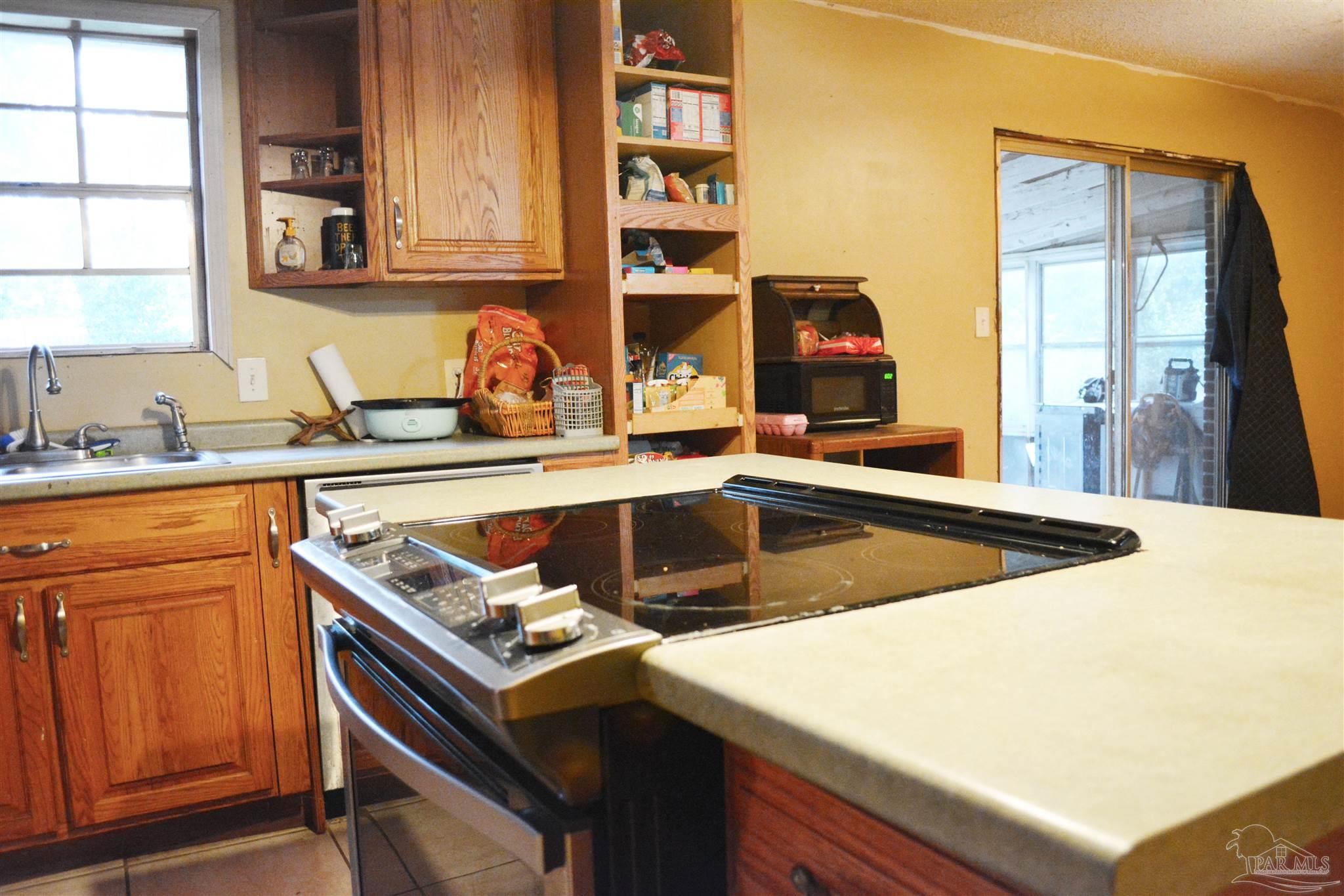 5564 Rowell Road Milton, FL 32583 - Photo 8 of 30 Gallery Image 8