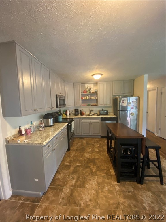 1016 Lisa Circle Spring Lake, NC 28390 - Photo 5 of 16 Gallery Image 5