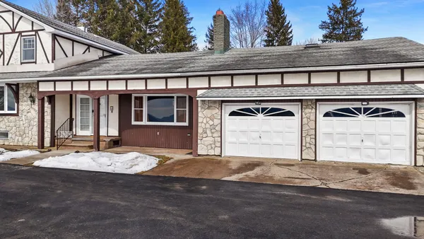 $449,900 | 148 Pitkin Hill Road, Johnson City, NY 13790