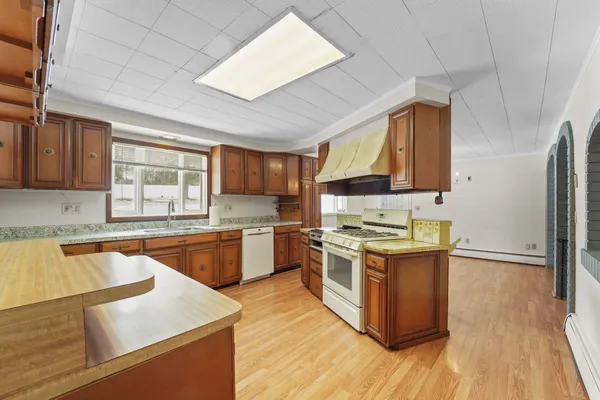 $449,900 | 148 Pitkin Hill Road, Johnson City, NY 13790