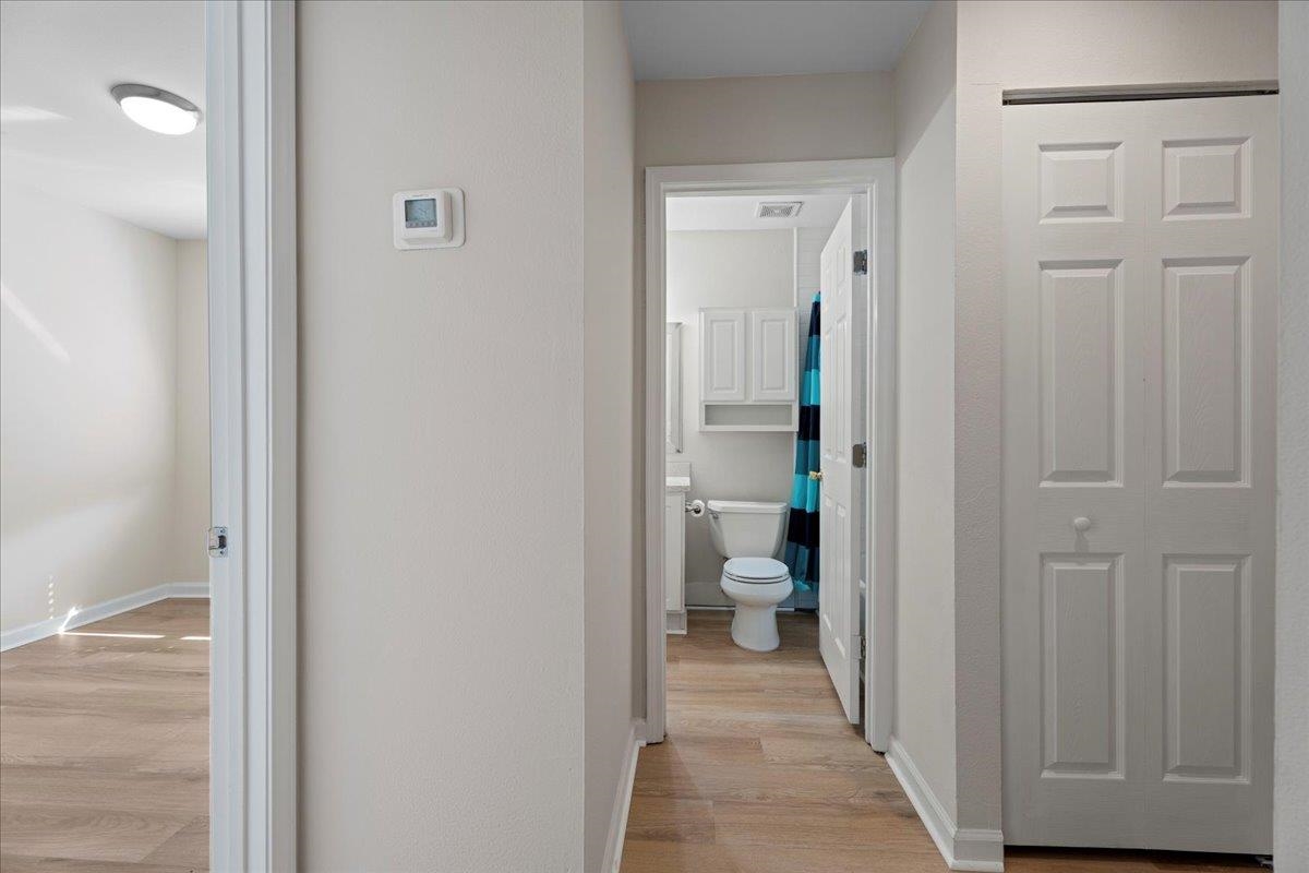 4420 Carter Road, Unit 33 St. Augustine, FL 32086 - Photo 12 of 20 a view of a bathroom from a hallway
