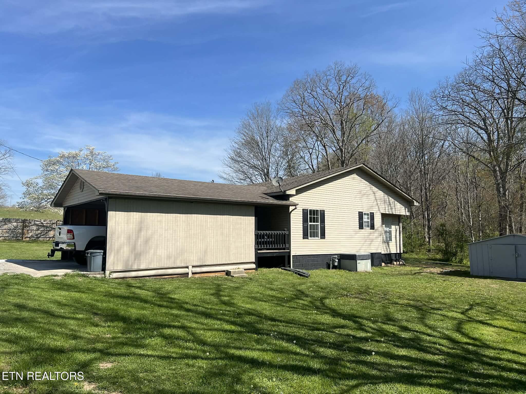 798 Lawson Road Crossville, TN 38571 - Photo 10 of 49 f7a380a4-4301-4ee4-8438-c3172440493c
