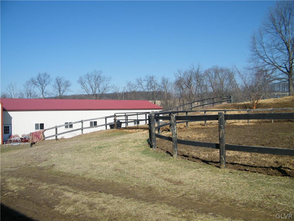 9273 Kemp School Road Kempton, PA 19529 - Photo 5 of 34 Gallery Image 5