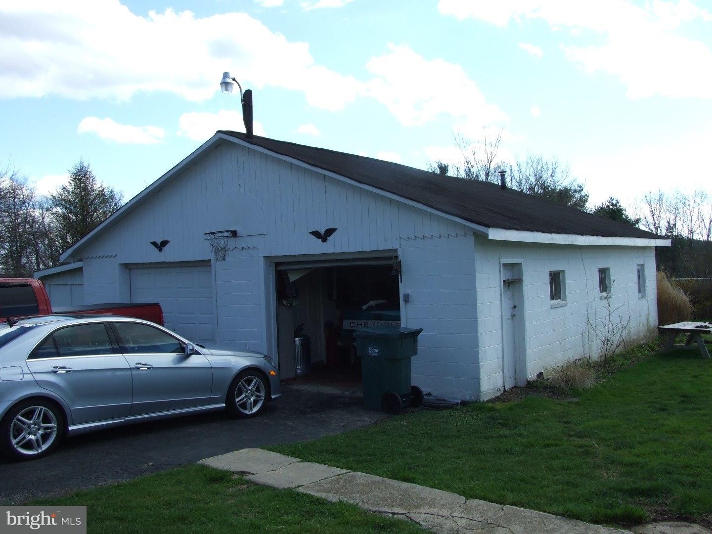 226 Sleepy Hollow Road Nottingham, PA 19362 - Photo 5 of 5 Gallery Image 5
