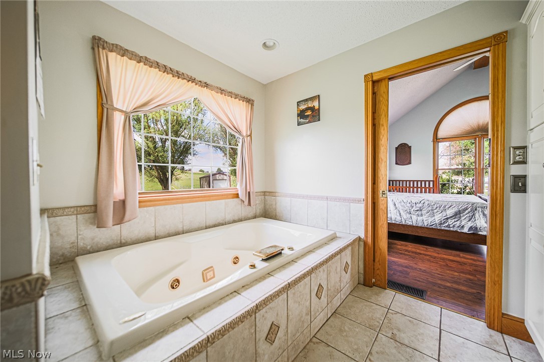 2040 Wesley Chapel Road Zanesville, OH 43701 - Photo 23 of 50