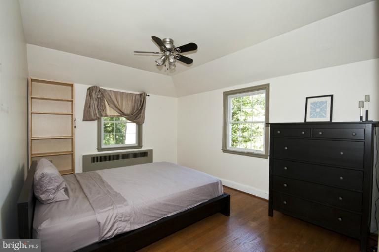 4218 Kelway Road Baltimore, MD 21218 - Photo 11 of 29 Bedroom