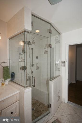 4218 Kelway Road Baltimore, MD 21218 - Photo 15 of 29 Bath