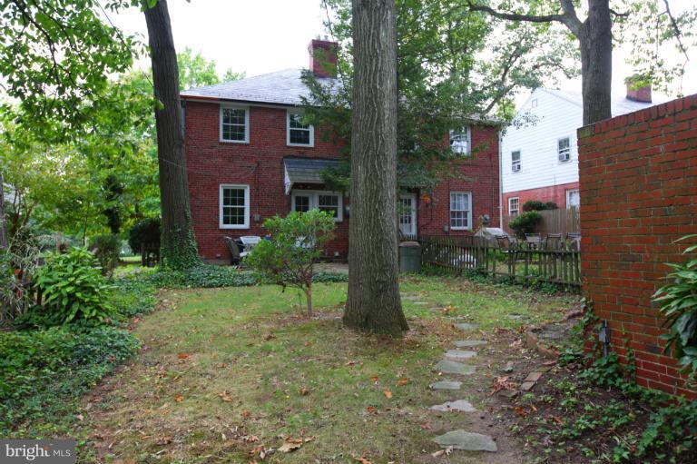 4218 Kelway Road Baltimore, MD 21218 - Photo 24 of 29 backyard