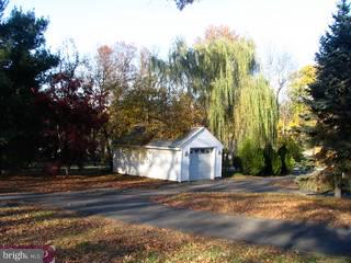 2213 Church Road Cinnaminson, NJ 08077 - Photo 3 of 6 Gallery Image 3