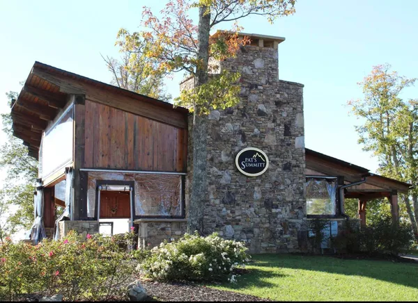 $135,000 | 2700 Crockett Pointe, Unit 404, Jasper, TN 37347
