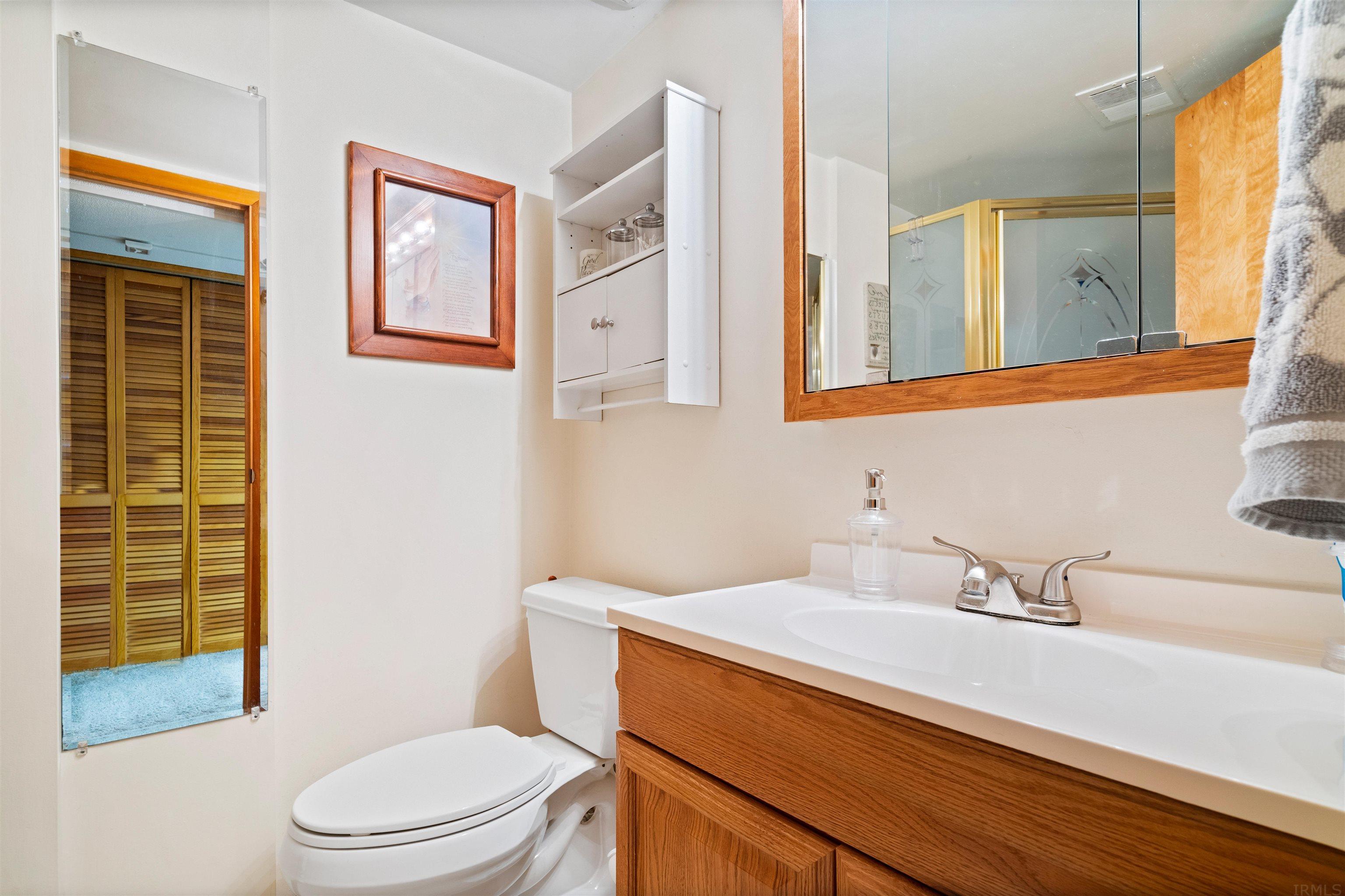 5600 Walsh Road Evansville, IN 47711 - Photo 23 of 31 Gallery Image 23