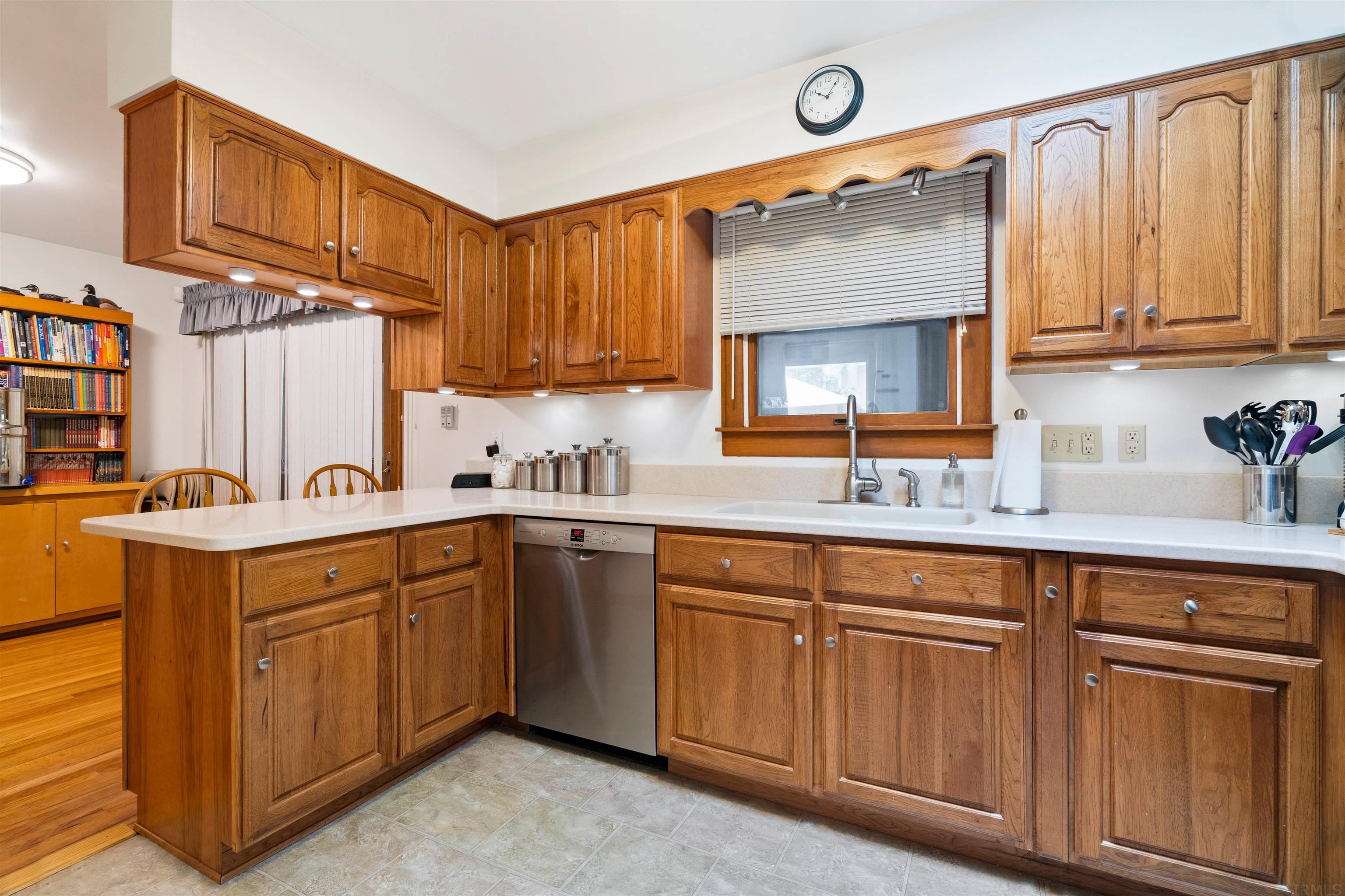 5600 Walsh Road Evansville, IN 47711 - Photo 10 of 31 Gallery Image 10