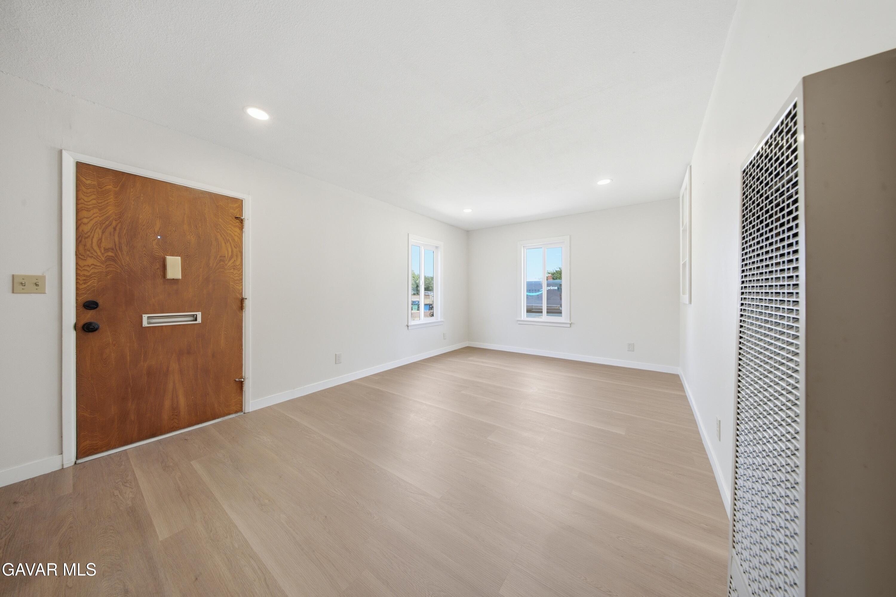 44515 Date Avenue Lancaster, CA 93534 - Photo 12 of 26 JPP05271