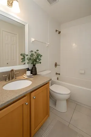 $2,700 | 7018 Cascade Court, Lakeland, FL 33813