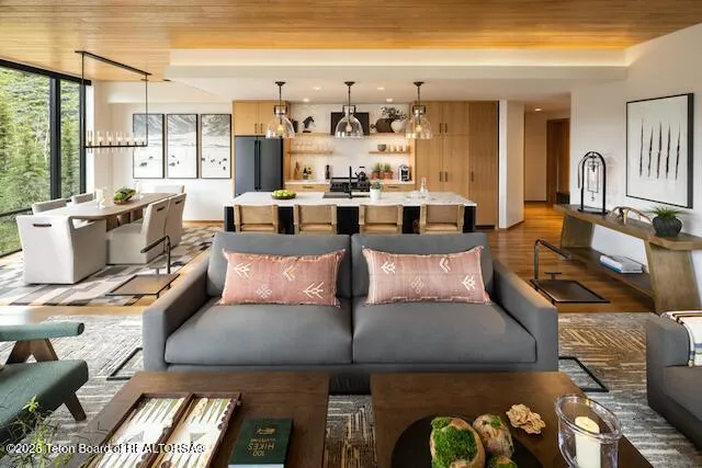 $4,995,000 | 14195 Weiskopf Way, Unit 332, Jackson, WY 83001