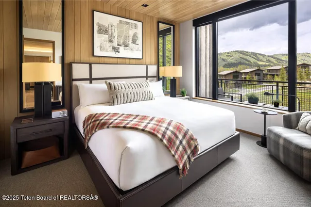 $4,995,000 | 14195 Weiskopf Way, Unit 332, Jackson, WY 83001