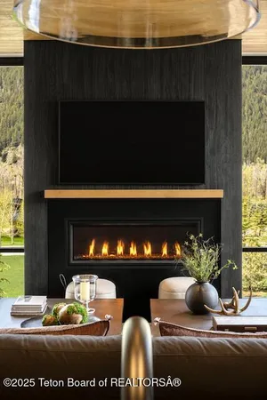 $4,995,000 | 14195 Weiskopf Way, Unit 332, Jackson, WY 83001