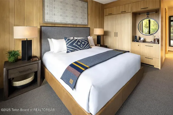 $4,995,000 | 14195 Weiskopf Way, Unit 332, Jackson, WY 83001