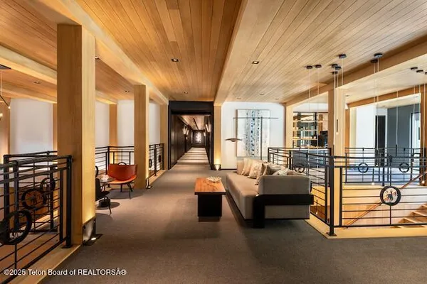 $4,995,000 | 14195 Weiskopf Way, Unit 332, Jackson, WY 83001