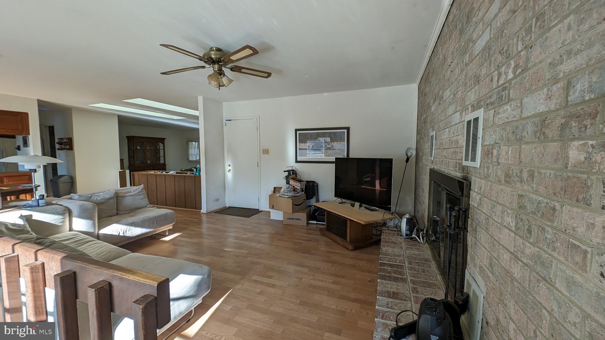 11912 Kerwood Road Silver Spring, MD 20904 - Photo 5 of 12 Gallery Image 5