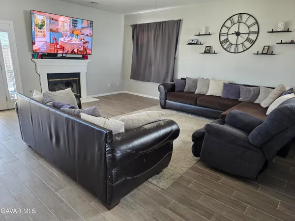 $518,000 | 3330 Garnet Avenue, Rosamond, CA 93560