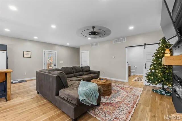 $498,900 | 22300 Highway 61, Oran, MO 63771