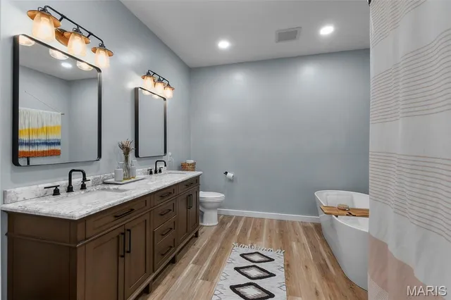 $498,900 | 22300 Highway 61, Oran, MO 63771