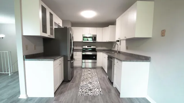 $1,999 | 7501 Upper 167th Street West, Lakeville, MN 55044