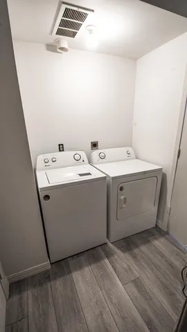 $1,999 | 7501 Upper 167th Street West, Lakeville, MN 55044