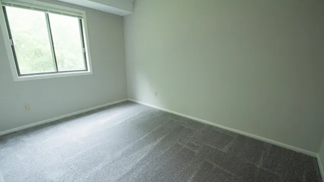 $1,999 | 7501 Upper 167th Street West, Lakeville, MN 55044