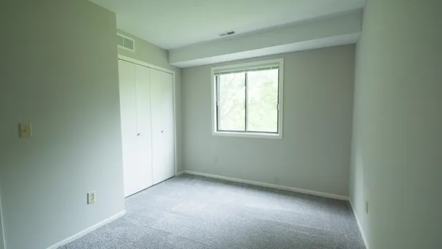 $1,999 | 7501 Upper 167th Street West, Lakeville, MN 55044