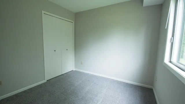 $1,999 | 7501 Upper 167th Street West, Lakeville, MN 55044